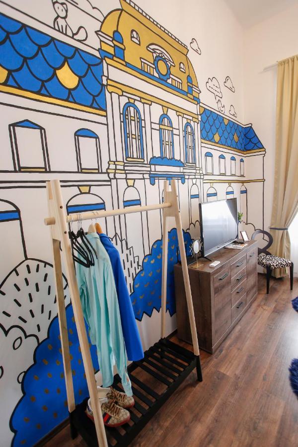 Uránia Apartmanház Eger Esterno foto